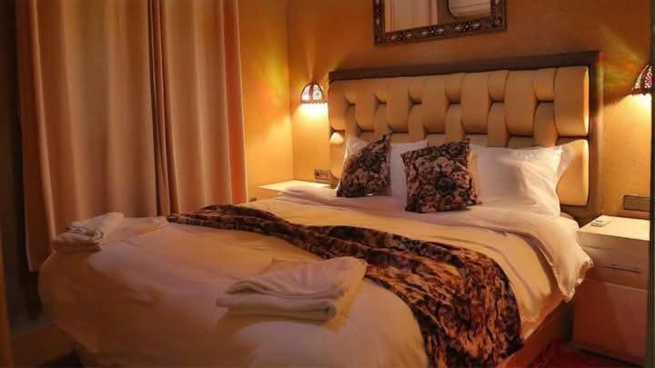 Bivouac Camel Trips Hotel Merzouga Exterior photo