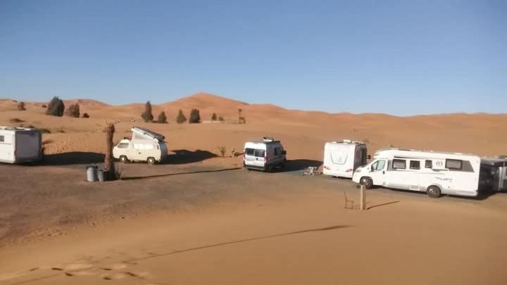 Bivouac Camel Trips Hotel Merzouga Exterior photo